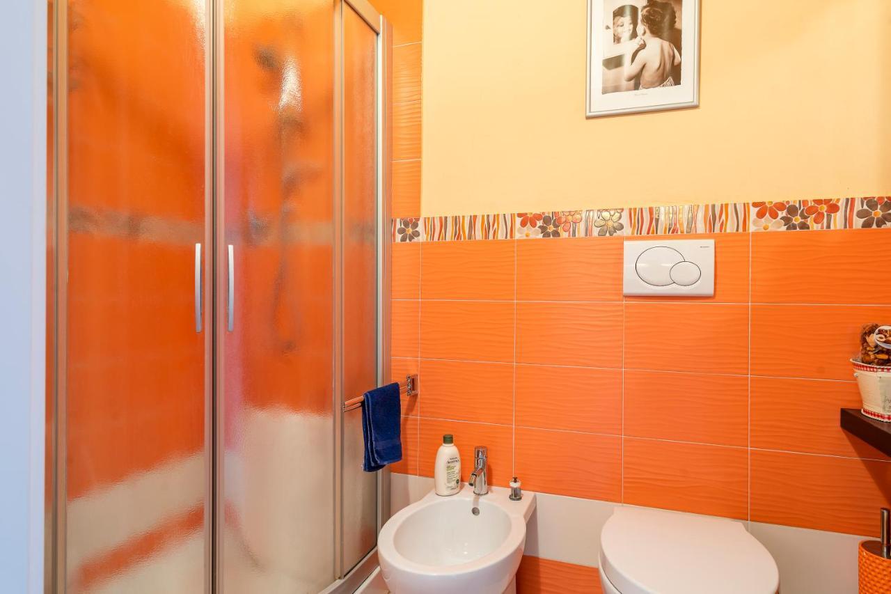 Piazza Sforzini Cozy Apartment Near The Sea! 利沃诺 外观 照片